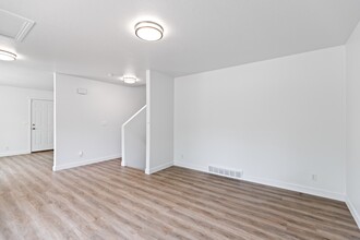 781 S 300 W in Logan, UT - Building Photo - Building Photo