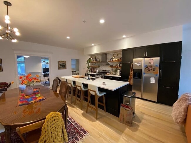 877 Harrison Ave in Boston, MA - Building Photo - Building Photo
