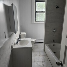 347 Park Ave in Orange, NJ - Building Photo - Building Photo