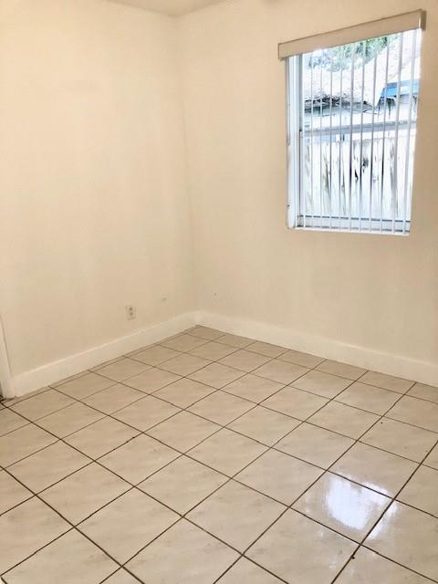 6313 Hayes St in Hollywood, FL - Building Photo - Building Photo