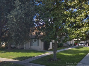 1111 Oxford Dr in Redlands, CA - Building Photo - Building Photo