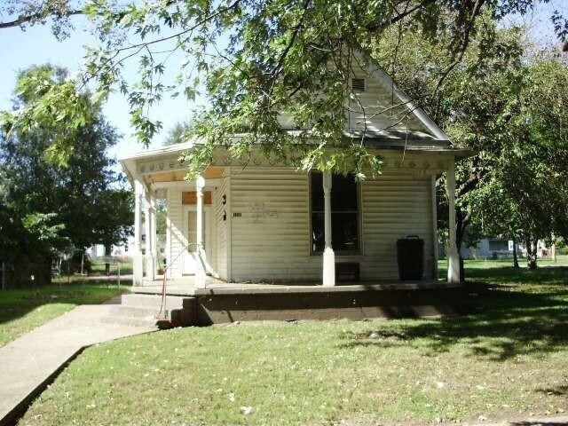1112 N 6th St-Unit -1 in Terre Haute, IN - Building Photo