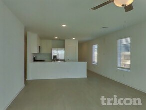 1314 Gamagrass Dr in Crosby, TX - Building Photo - Building Photo