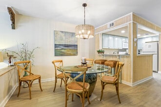 623 Bayou Dr in Miramar Beach, FL - Building Photo - Building Photo