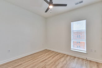 Park24 in Nashville, TN - Foto de edificio - Building Photo