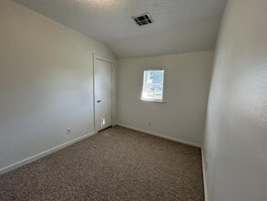1528 Avenue A in Marrero, LA - Foto de edificio - Building Photo