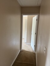 4704 Palm Tree Ln in Columbia, SC - Foto de edificio - Building Photo
