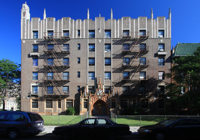 2016 albemalre rd in Brooklyn, NY - Foto de edificio - Building Photo