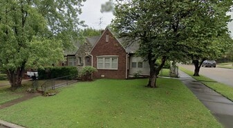 2647 E 14th Pl in Tulsa, OK - Building Photo