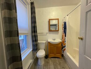 4439 Spruce St in Philadelphia, PA - Building Photo - Building Photo