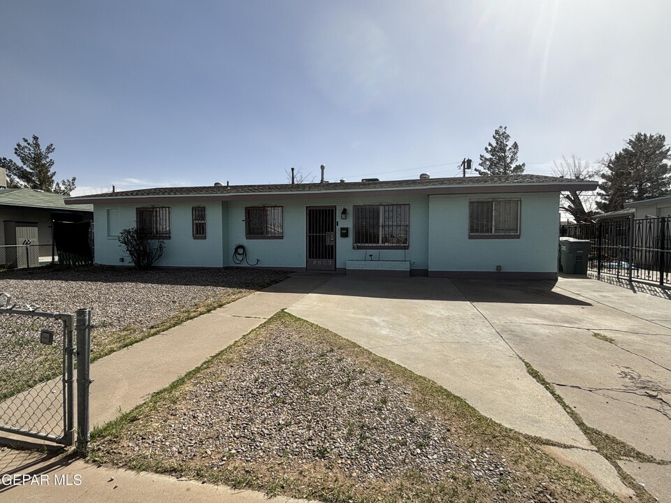 5306 Dalton Ave in El Paso, TX - Building Photo