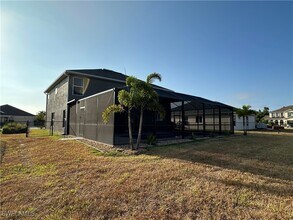 8100 Allamanda Ct in Lehigh Acres, FL - Building Photo - Building Photo