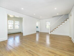80 Highland Ave in Port Washington, NY - Building Photo - Building Photo