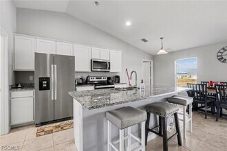 3217 NW 3rd Ave in Cape Coral, FL - Building Photo - Building Photo