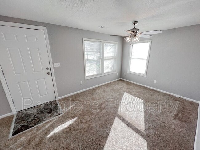 5128 Booth Ave in Kansas City, MO - Building Photo - Building Photo