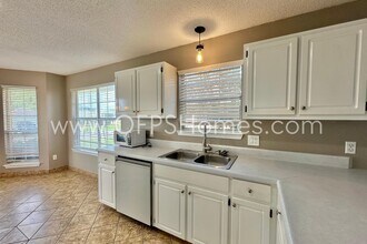 2837 Atoka Trail in Crestview, FL - Building Photo - Building Photo