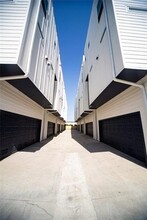 2808 Weisenberger St in Fort Worth, TX - Foto de edificio - Building Photo