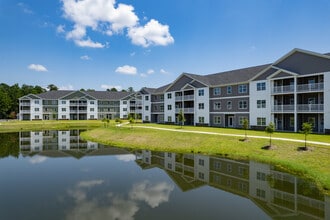 Lakeview Terrace in Ridgeland, SC - Foto de edificio - Building Photo