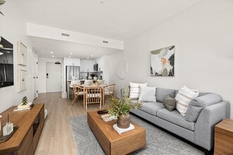 Kovo in Kelowna, BC - Building Photo - Building Photo