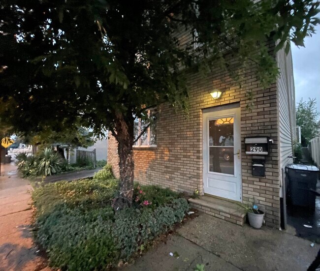 property at 290 Front St
