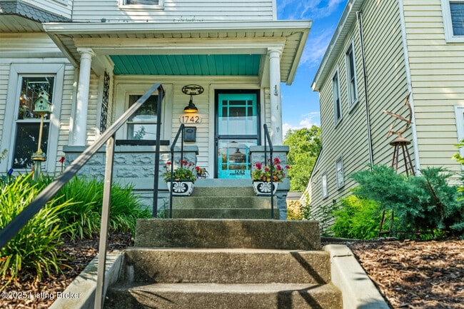 1742 Frankfort Ave in Louisville, KY - Building Photo - Building Photo