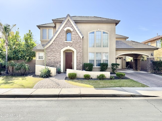 2737 E Hampton Ln in Gilbert, AZ - Building Photo - Building Photo