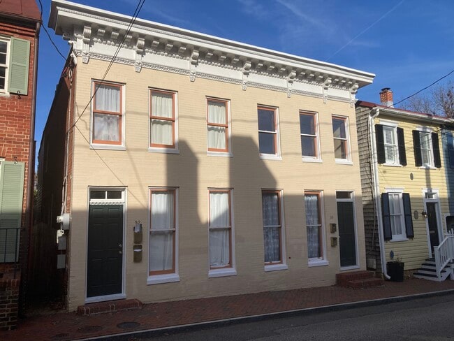 50 Cornhill St, Unit 1 - First Floor