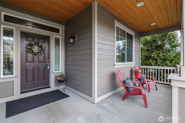 1438 Farina Lp SE in Olympia, WA - Foto de edificio - Building Photo