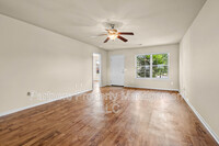 1154 S Gentle Valley Dr in Fayetteville, AR - Building Photo - Building Photo