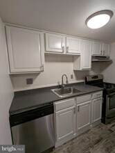7252 Donnell Pl in District Heights, MD - Foto de edificio - Building Photo