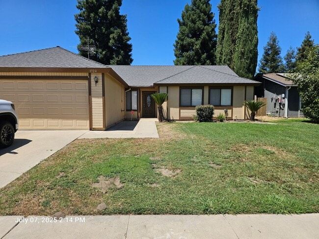 property at 1724 E Ben Franklin Ave