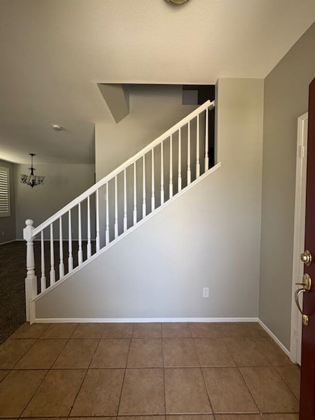 2726 S Erin Way in San Bernardino, CA - Building Photo - Building Photo
