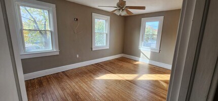 723 N Adams St in Havre De Grace, MD - Foto de edificio - Building Photo