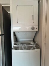 969 W Holly St in Fayetteville, AR - Building Photo - Building Photo