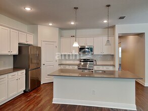 2792 Ponds Trl in St. Cloud, FL - Foto de edificio - Building Photo