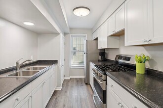 395 Center St in Grayslake, IL - Building Photo - Building Photo