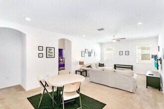 2618 Calistoga Ave in Kissimmee, FL - Building Photo - Building Photo