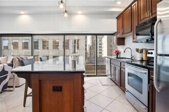 1101 Walnut St in Kansas City, MO - Building Photo - Building Photo