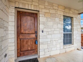 7654 Eagle Ledge, Unit F147 in San Antonio, TX - Building Photo - Building Photo