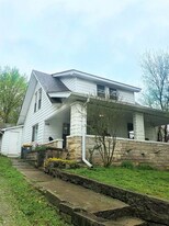 308 S Madison St in Bloomington, IN - Building Photo