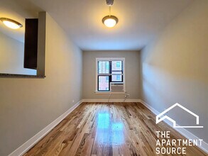 2907 N Mildred Ave, Unit 2 in Chicago, IL - Building Photo - Building Photo