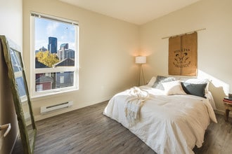 Reverb in Seattle, WA - Building Photo - Building Photo