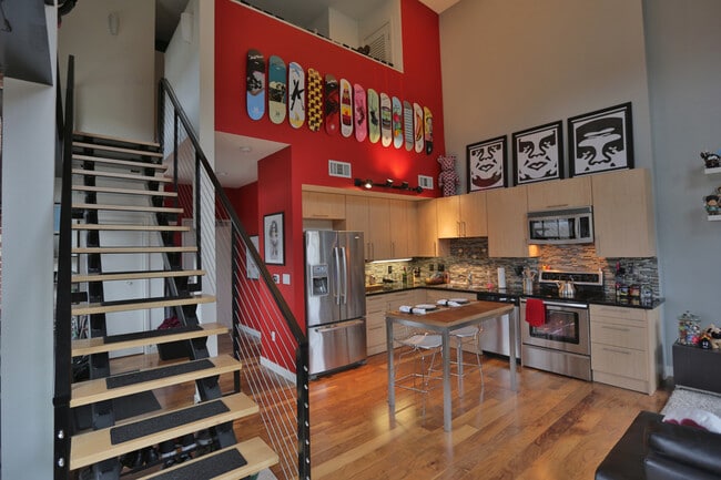 property at 88 Bush St