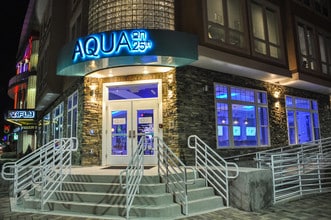 Aqua on 25th in Virginia Beach, VA - Building Photo - Building Photo