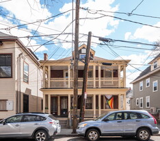 55 Central St, Unit 1 in Somerville, MA - Building Photo