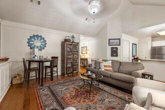 566 Homewood Dr in Auburn, AL - Building Photo - Building Photo