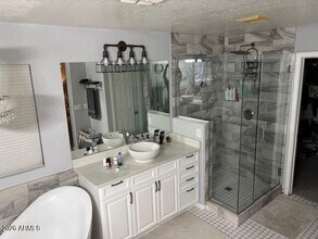 814 E Krista Way in Tempe, AZ - Building Photo - Building Photo