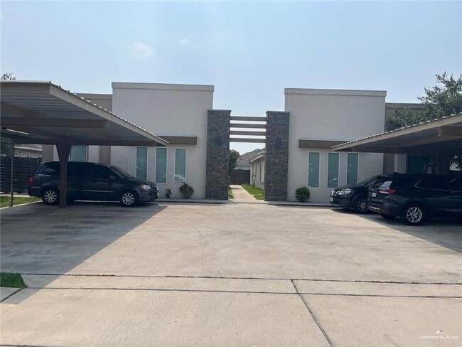 property at 2809 Sabercat Ave