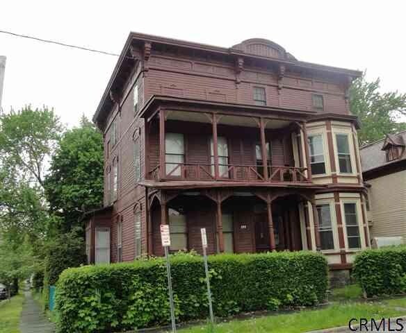 599 5th Ave in Troy, NY - Building Photo