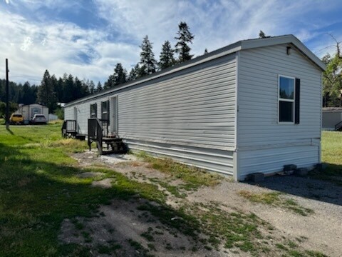 300 Bierney Creek Rd in Lakeside, MT - Building Photo
